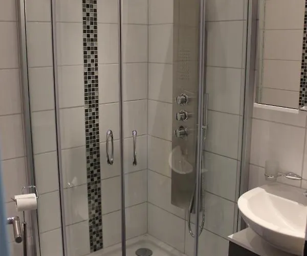 Mohnwiese Und Blumenwiese Lägenhet Willingen (Upland)