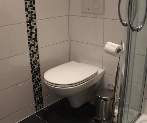 Mohnwiese Und Blumenwiese Lägenhet Willingen (Upland)